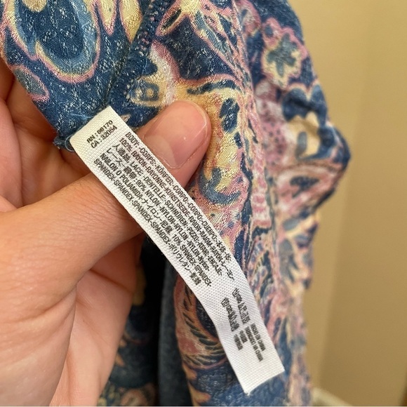 Free People Marsha Printed Lace Neck Tunic - Picture 6 of 6